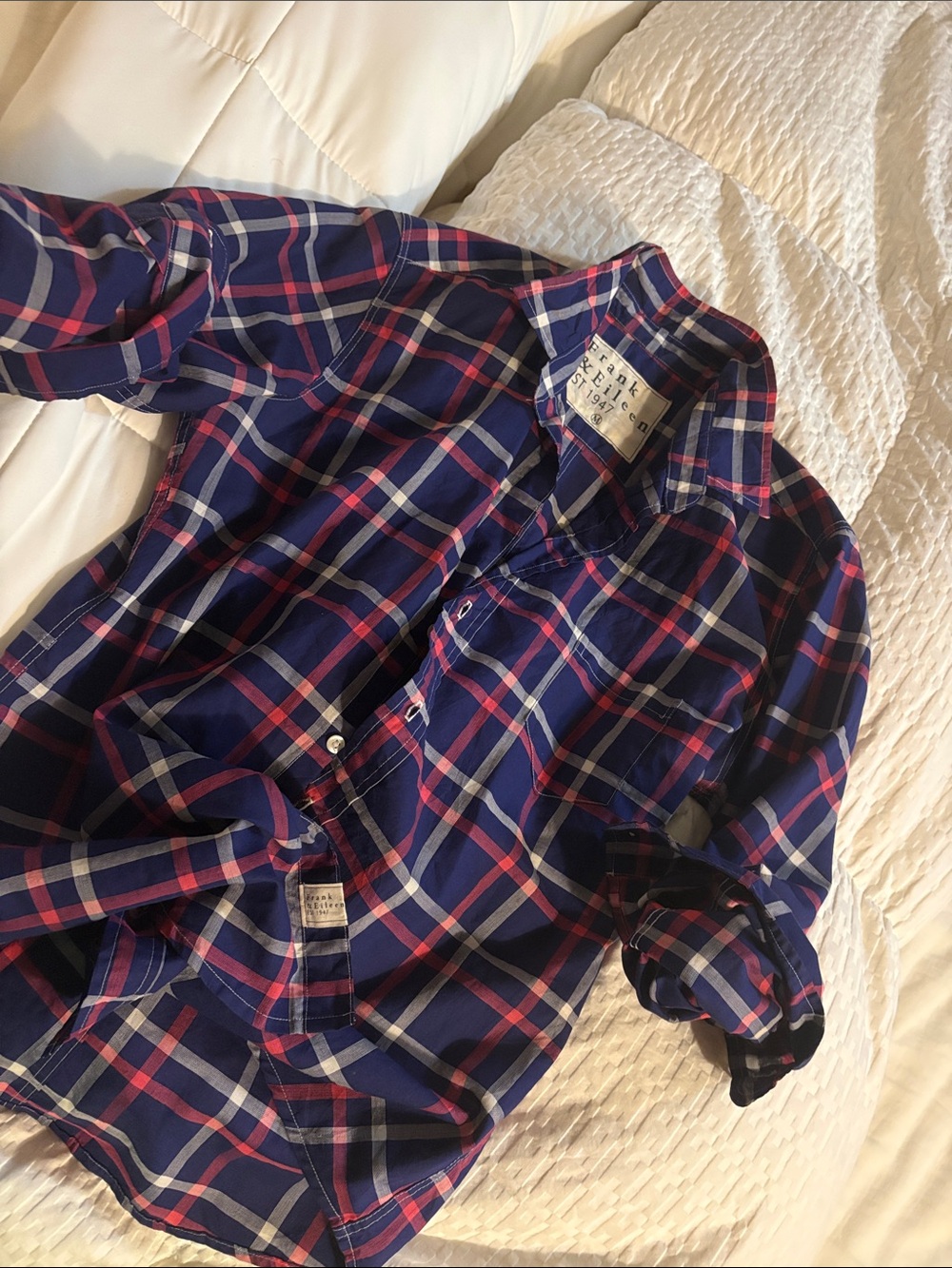 Frank & Eileen women’s Plaid Button-Down Shirt in Navy, & White